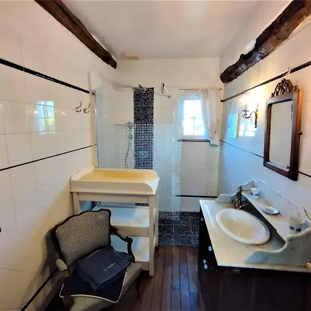 別荘 La Roseliere *